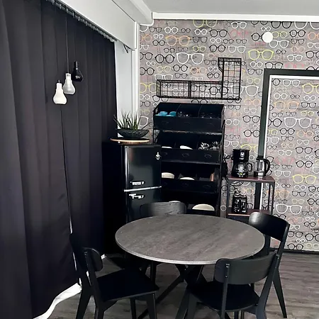Loviisan Helmi 102 شقة فندقية 3*